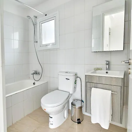 Luxurious Mountain Villa For Up To Ten People With Private Pool Just For You Villa